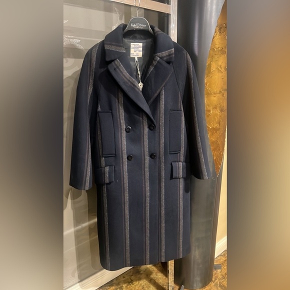 Baum und pferdgarten 
Danica coat with oversized cut - Picture 1 of 4
